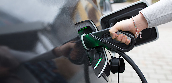 Elektro­mobilität bei Anemoss Elektrotechnik in Steinbach