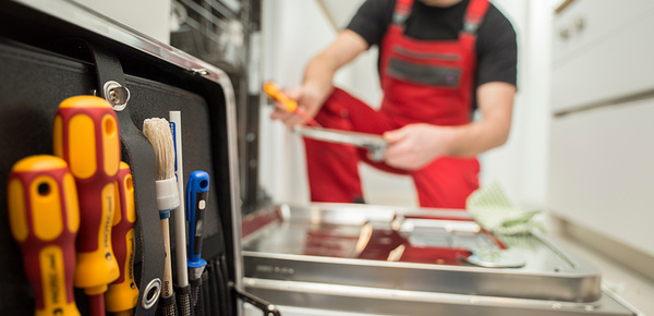 Gastro-Service bei Anemoss Elektrotechnik in Steinbach